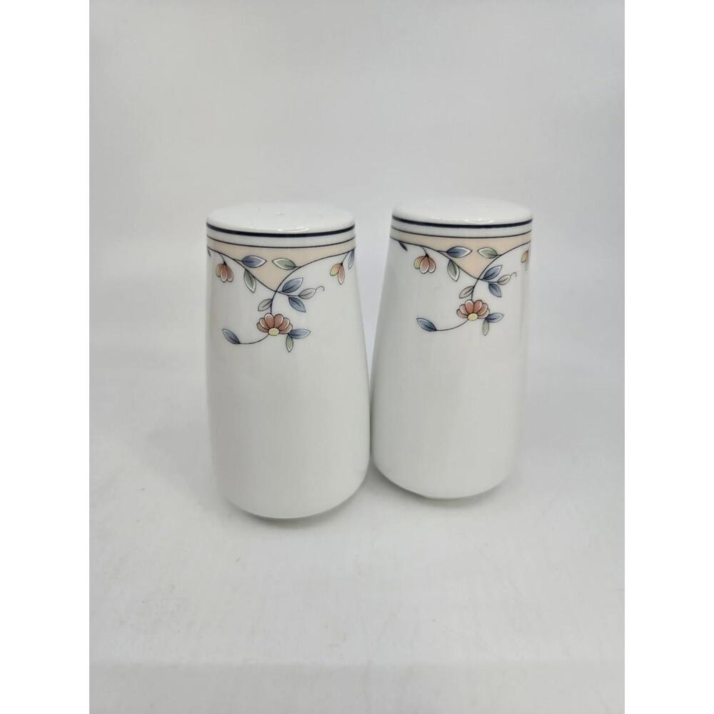 Princess House HERITAGE BLOSSOM Salt & Pepper Shaker Set